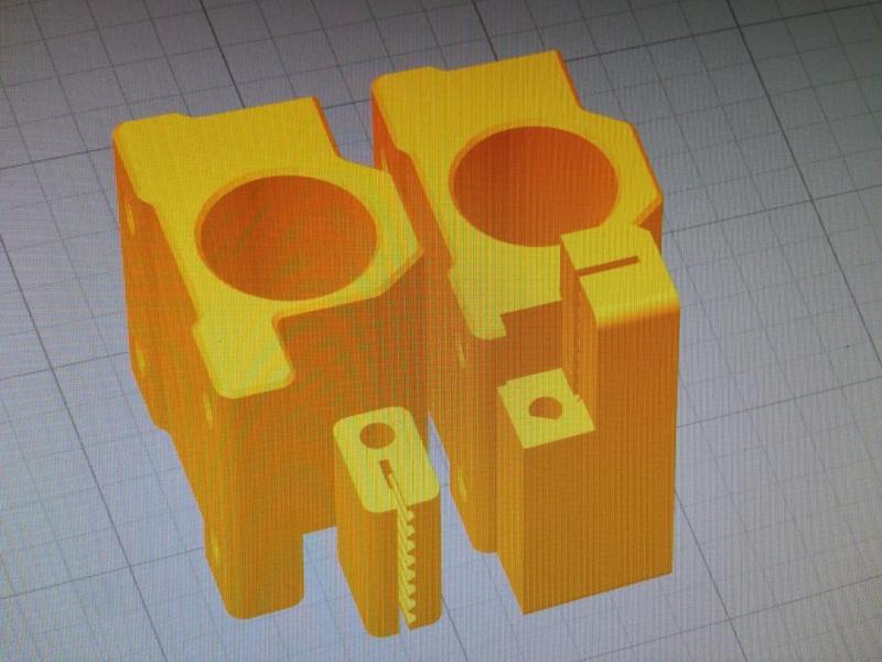 Wanhao Duplicator I3 Adjustable X block and attachment
