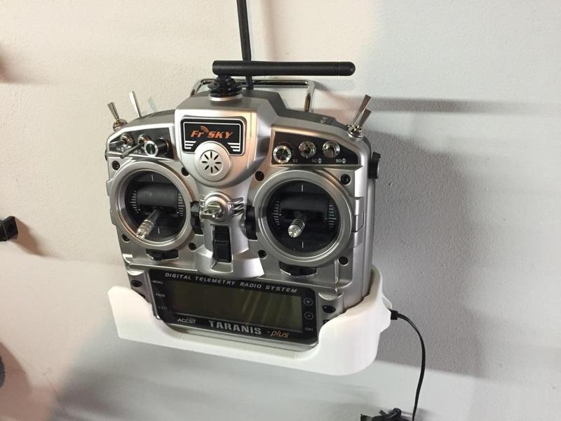 RCMC Taranis Charging Dock