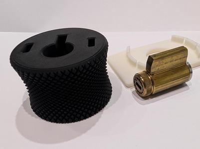 Locksport Practice Holder for KIK locks knurled