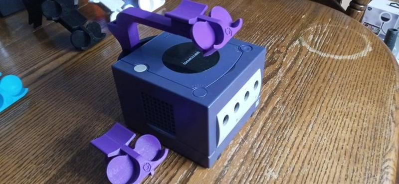 Nintendo GameCube Console Controller Mount