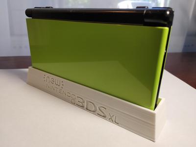 Nintendo NEW 3DS XL Stand with Logo