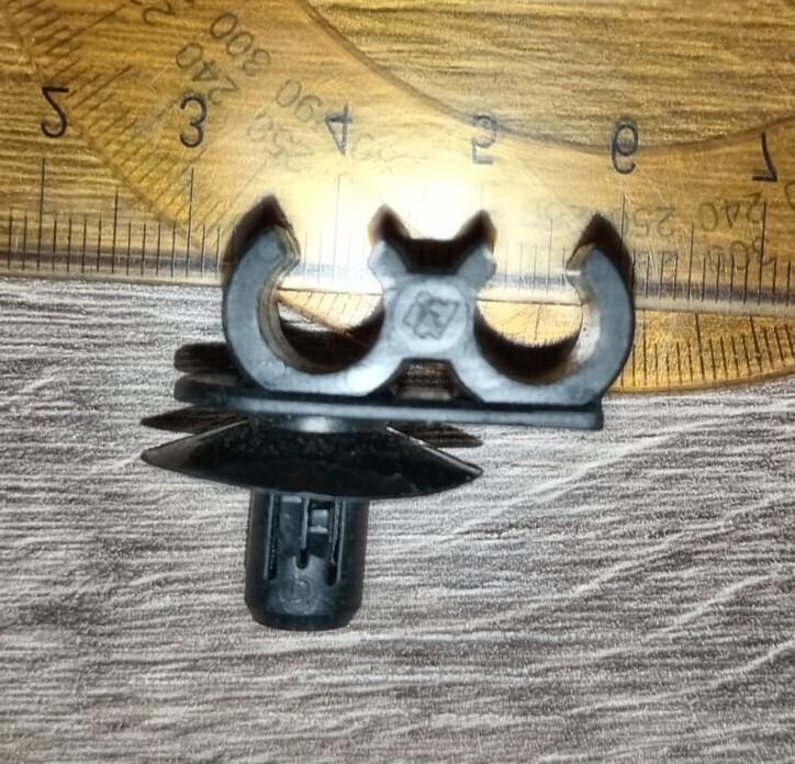 PIN PARA INSTALACIÓN DE AUTO DIÁMETRO 8MM/PIN FOR CAR INSTALLATION DIAMETER 8MM