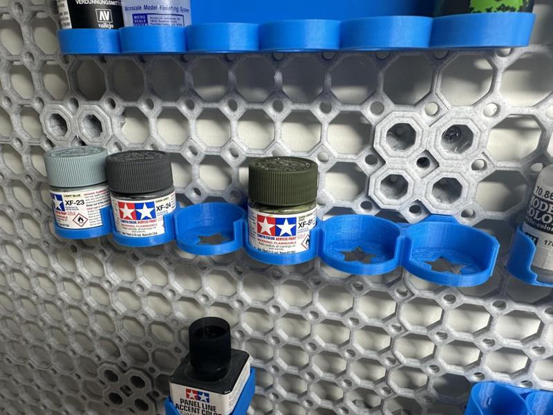 Tamiya 36mm 10ml Paint Holder 6x MULTIBOARD.stl