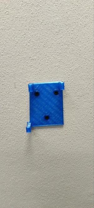 Panasonic_551_standwall