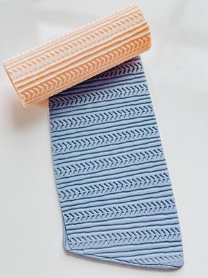 Roller Type 5 - Organic Herringbone.stl
