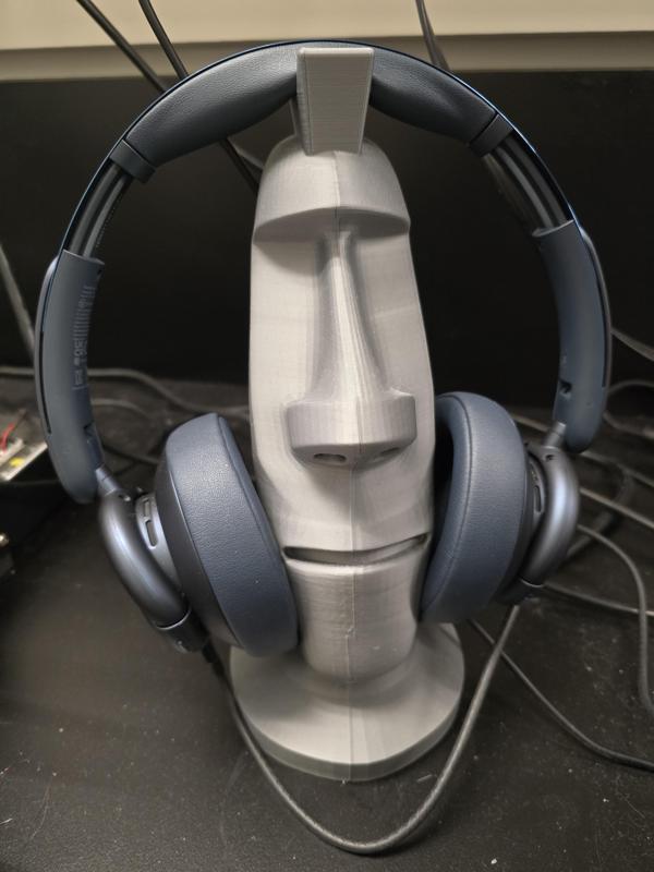 Moai statue headphone stand