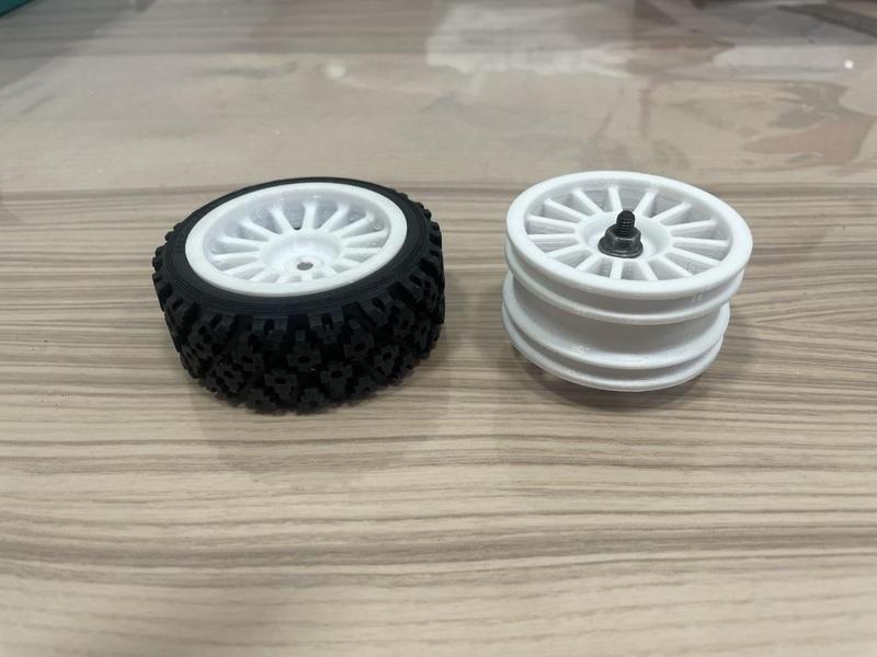 LLANTA ESCALA 1:10 RC RALLY RC