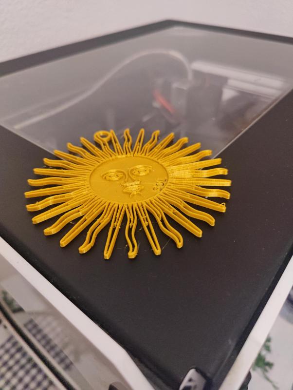 Sol argentino keychain