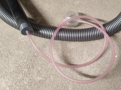 Universal nose aspirator for vacuum cleaner