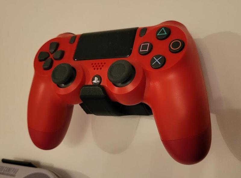 Dualshock 4 wall mount