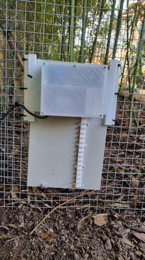 Chicken coop door opener Tuya