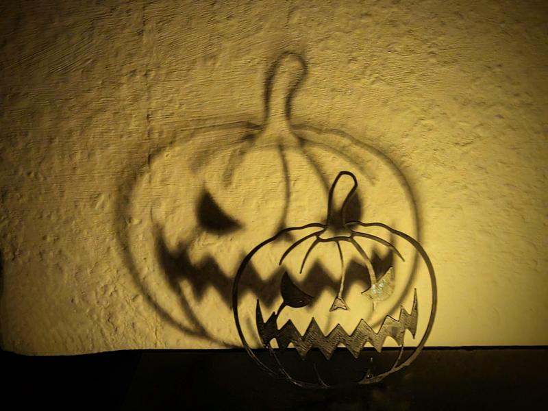 Spooky pumpkin silhouette