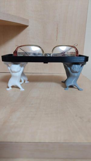 Glasses Holder Held By Cats