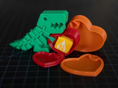 Flexi Rex Heart Container Box