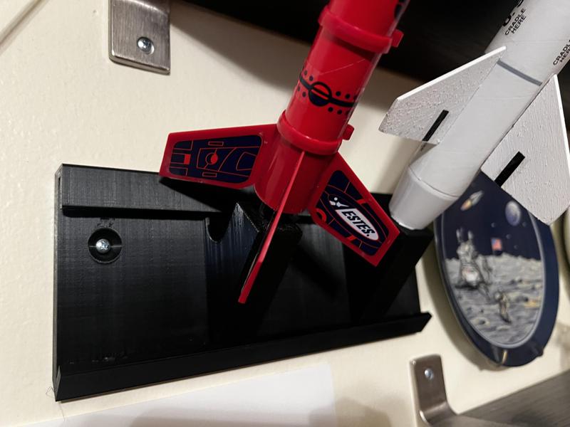 Model Rocket Stand