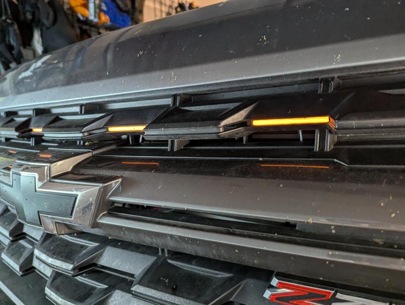 2022 Chevy Colorado Raptor lights