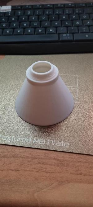 Funnel for dessicant box