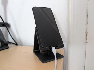 Parametric Phone Stand
