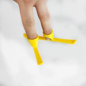 finger skis