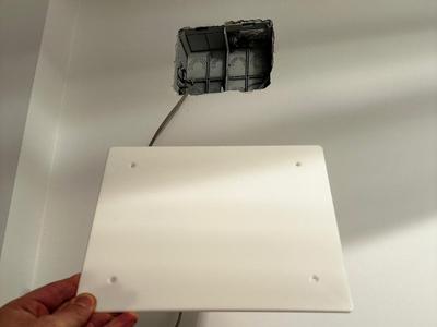 electrical box cover 21x17 cm (holes 18x14)