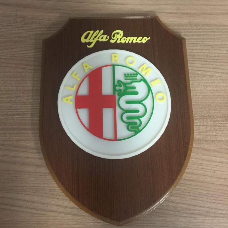 Crest Alfa Romeo
