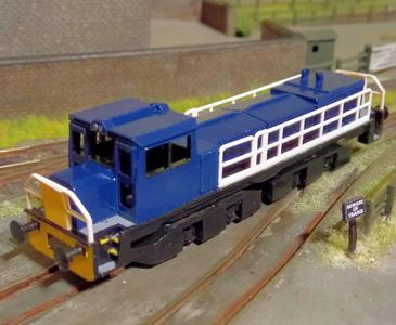 N Gauge Clayton CBD80/90 Class 18 Shunter