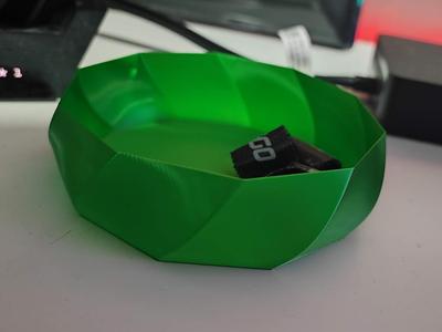 Small bowl in vase mode