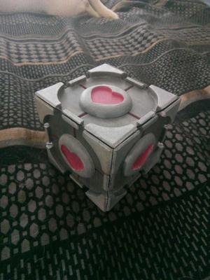 companion cube puzzle box - based on Cubey 2 wood working plan