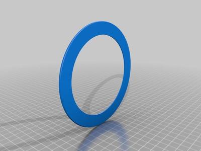 Simple and small frisbee