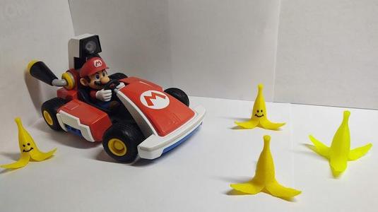 Mario Kart Live: Home Circuit  Banana Peel 