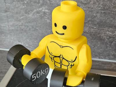 Brick Man Bodybuilder 20cm
