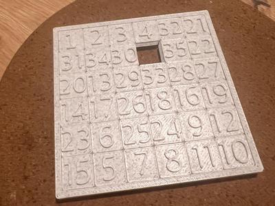 Sliding puzzle numbers