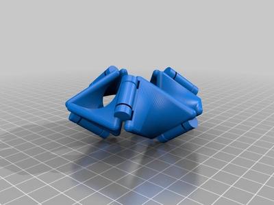 Kaleidocycle of Möbius