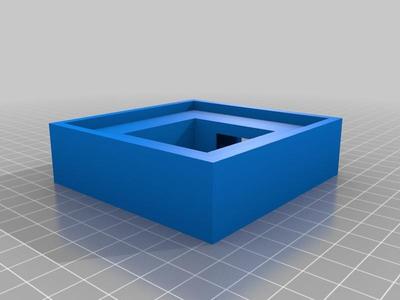 Voronoi Lamp Base (battery powered LED)