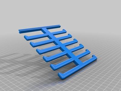 Angled tie hanger