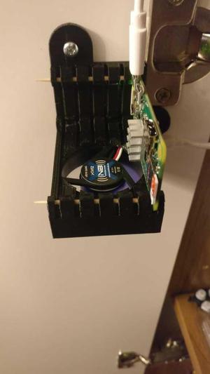 Pi Zero Cluster Case Wallmount