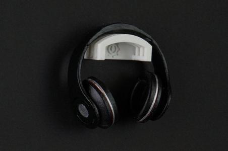 GK Pauldron - Gearkey Designs