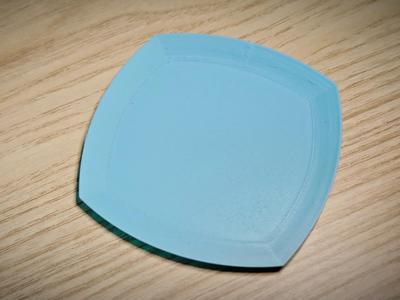 A perfectly round square plate