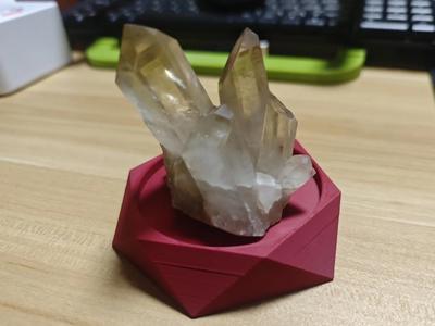 Crystal Pedestal, Miniature Model Stand
