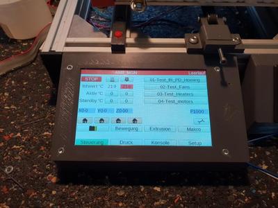 Duet3D PanelDue 5i angled Case with integrated SD-Slot to mount on a 2040 Extrusion