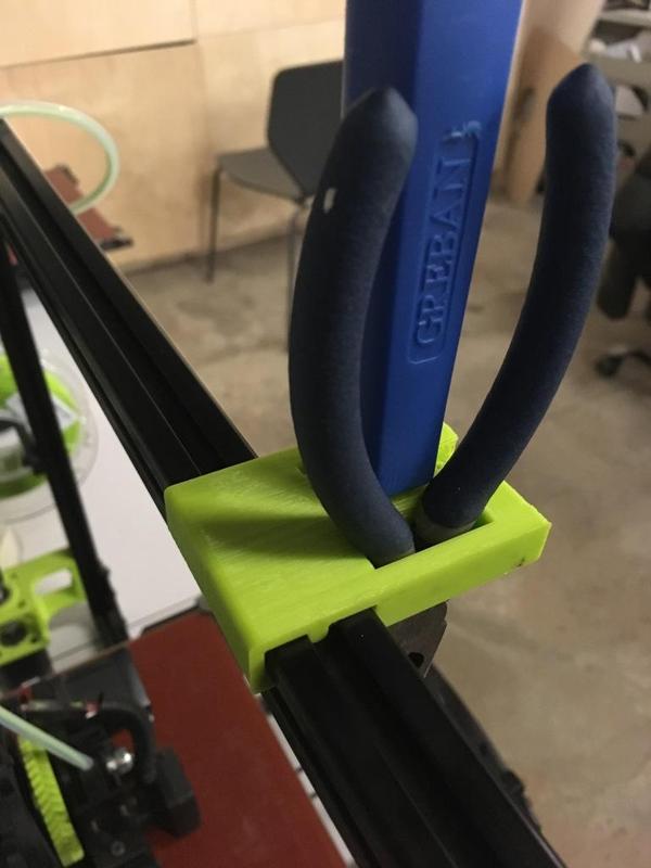 Hardware-Free Lulzbot Basic Tool Caddy
