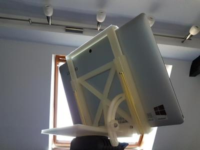 UAV Ground Station and Tablet Stand