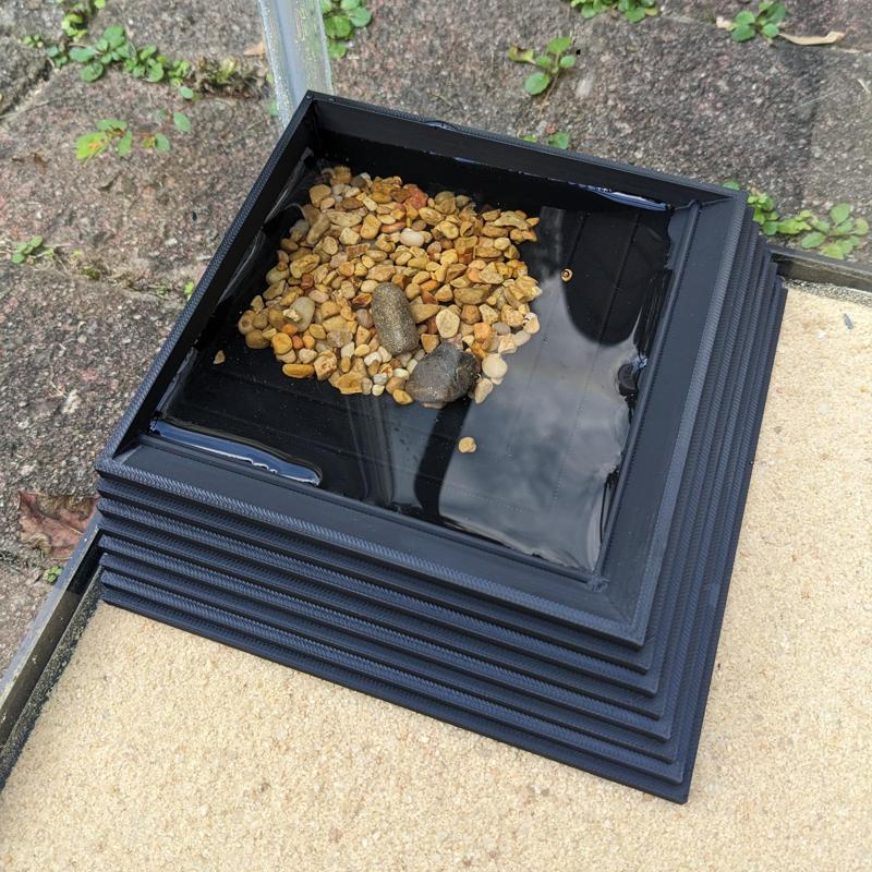 Corner Terrarium Water Dish for Hermit Crabs, Frogs, Small Turtles | Pet Habitat Bath Swimming Bowl