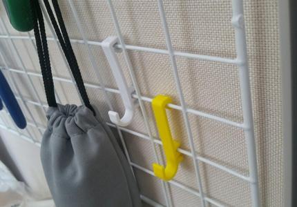 steel net panel hooker
