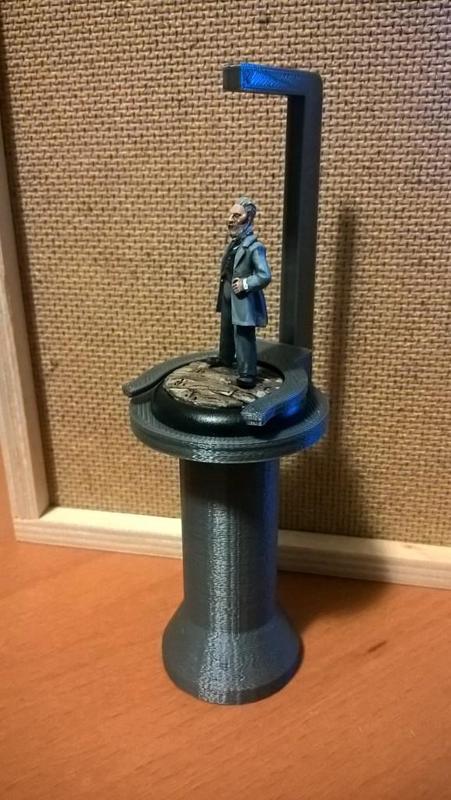 Mini Painting Handle - Privateer Press Base