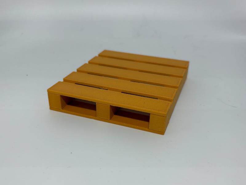 Forklift / Cargo Pallet 1:12 Scale