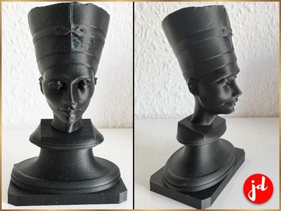 Nefertiti Bust