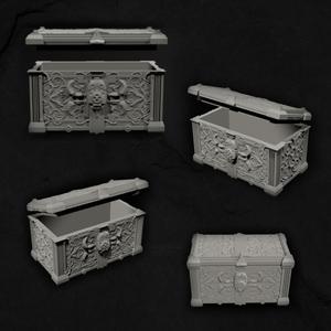 Treasure chest - with lid