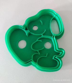 snoopy - cookie cutter