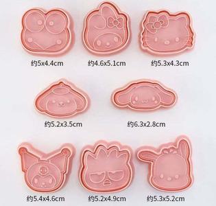 Hello kitty cookie cutters